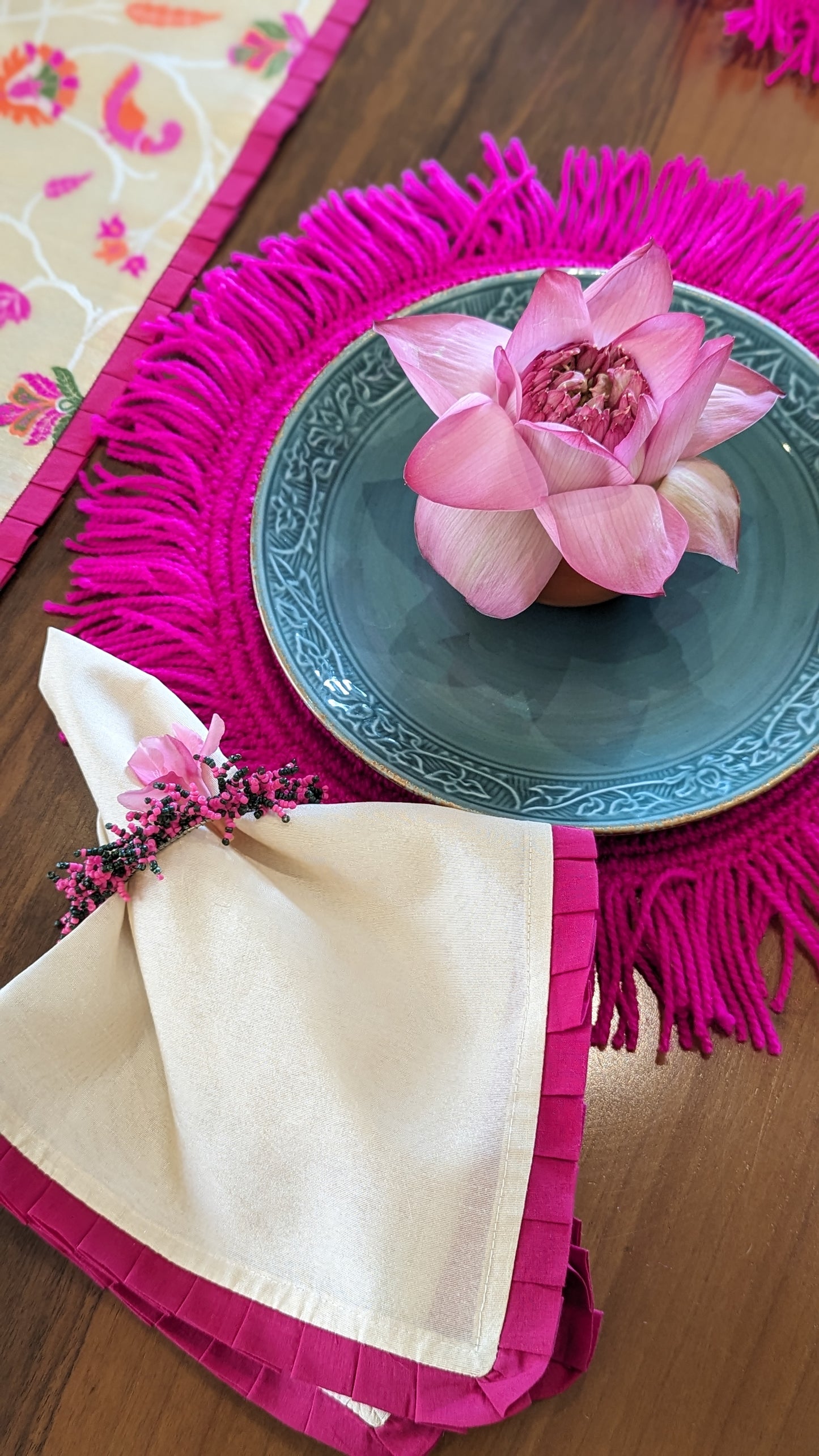 Pattaka Pink -Festive Table Linen Pack